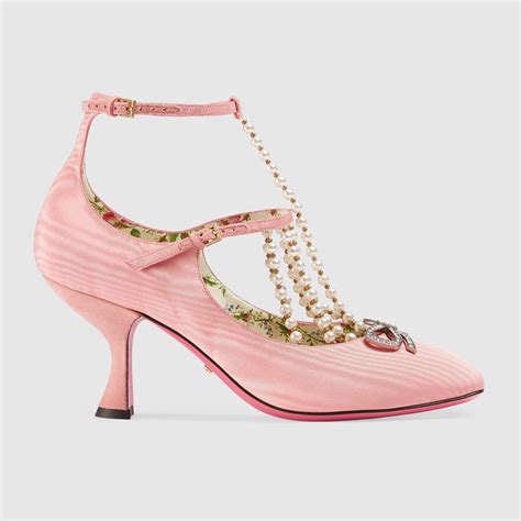 gucci pink rhinestone pearls pump